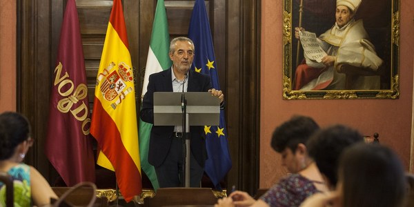 (04/08/2017) El Ayuntamiento lanza un programa de empleo que subvencionará la contratación de jóvenes de entre 16 y 20 años de zonas desfavorecidas por parte de empresas y entidades