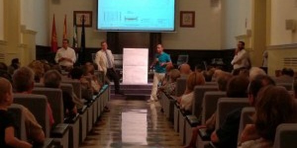 Acuerdo con los vecinos el inicio de las obras de renovación de redes  y reurbanización de Matahacas