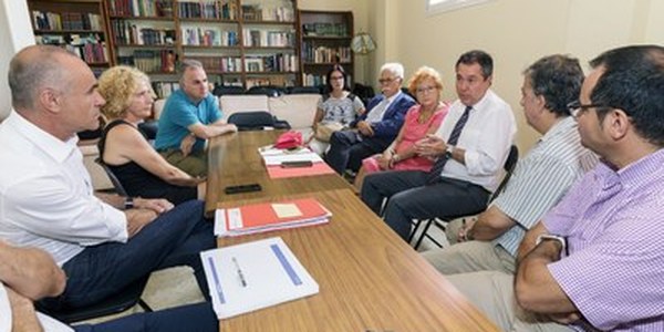 (12/6/2017) El Ayuntamiento impulsa nuevas inversiones para mejorar la accesibilidad, la conservación de la vía pública y la movilidad en Bermejales