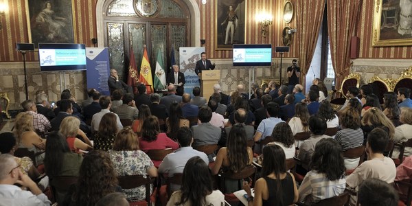 (13/0/2017) Espadas reclama el protagonismo de los gobiernos locales en el futuro de la Unión Europea y pide aliviar las restricciones presupuestarias comunitarias y estatales para atender con más inversión y gasto social los problemas ciudadanos