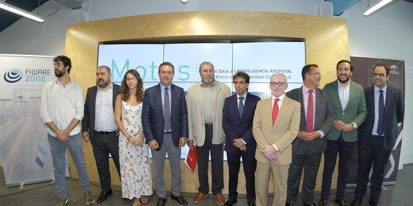 (15/9/2017) Ayuntamiento, sindicatos, Parque Científico y Tecnológico y Círculo de Empresarios impulsan un proyecto piloto para estudiar y mejorar la movilidad en la Cartuja