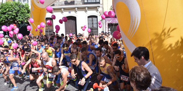 (16/07/2017) Alejandro Cañas y Ana Ruz se imponen en el Acuatlón Velá  de Triana, con el que arrancan los actos previos de las fiestas del barrio