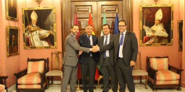 (19/06/2017) El Ayuntamiento adjudica la  redacción del plan especial de  plataforma reservada y de impacto  ambiental de la ampliación del  Metrocentro a Santa Justa y del  proyecto constructivo del primer  tramo San Bernardo-Nervión