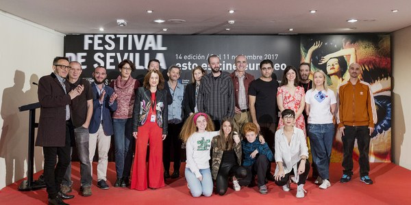 ‘A fábrica de nada’ de Pedro Pinho se hace con el Giraldillo de Oro del XIV Festival de Sevilla
