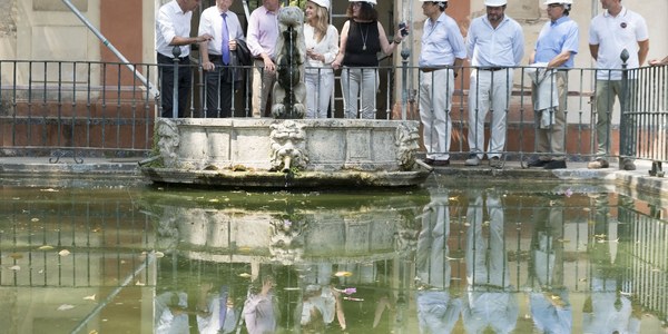 (26/07/2017) El Real Alcázar comienza la restauración del cenador, estanque y jardín del León y tiene en ejecución obras de conservación que superan el millón de euros