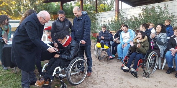 60 alumnos de centros de educación especial de la ciudad participan en el programa educativo de terapia ecuestre ‘El Caballo Educa’