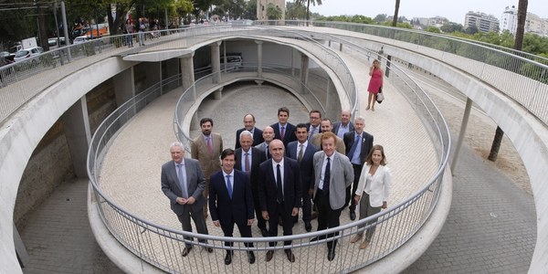 (27/9/2017) Ayuntamiento, Diputación, Junta, Aeropuerto y el conjunto del sector aúnan esfuerzos para destacar la contribución económica y laboral del turismo para Sevilla y avanzar en estrategias de sostenibilidad