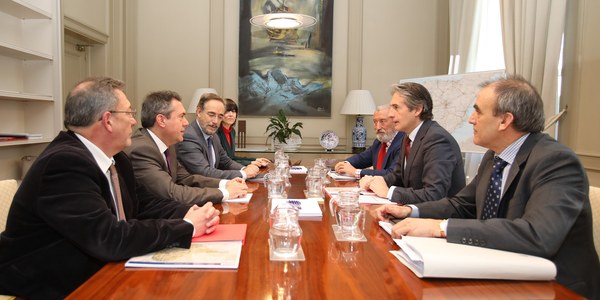 Ayuntamiento, Junta de Andalucía y Ministerio de Fomento alcanzan un principio de acuerdo para la ampliación del Metro con la línea 3