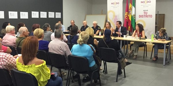 Ayuntamiento y Subdelegación mantendrán el dispositivo de seguridad en Pino Montano