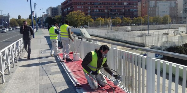 El Ayuntamiento acomete trabajos de conservación en el Puente del Cachorro