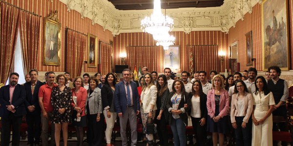 El Ayuntamiento adjudica por primera vez 83.000 euros en ayudas para apoyar a 31 proyectos de emprendimiento de micropymes  y autónomos de Sevilla