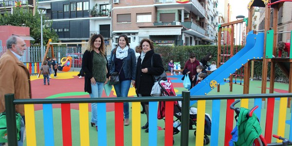El Ayuntamiento construye  una nueva zona infantil en  la Plaza de Don Otilio, en el barrio de Los Remedios