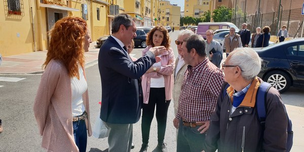 El Ayuntamiento culmina la inversión en la Barzola e inicia un nuevo proyecto de reurbanización y renovación de redes de abastecimiento y saneamiento en El Cerezo