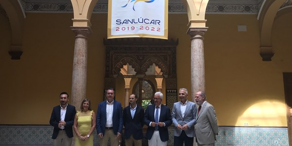 (04/08/17) El Ayuntamiento de Sevilla rubrica el protocolo de colaboración con Sanlúcar de Barrameda, Junta de Andalucía y Diputaciones de Sevilla y Cádiz para la conmemoración de la primera circunnavegación
