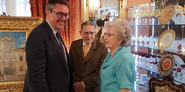 El Ayuntamiento inicia el traslado de las obras donadas a la ciudad por Mariano Bellver a la Casa Fabiola donde en octubre abrirá el museo