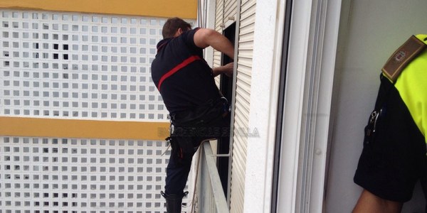 El Ayuntamiento interviene en 9.700 casos de emergencias sociales desde mayo de 2015 activadas desde el CECOP