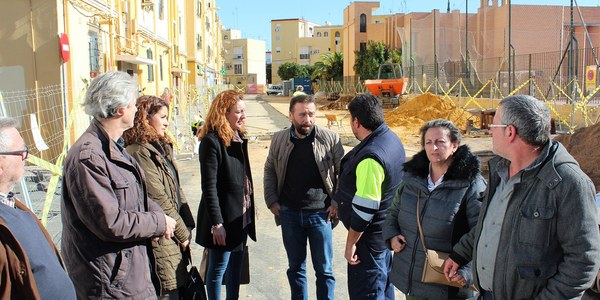 El Ayuntamiento lleva a cabo obras de renovación de redes y reurbanización en las calles Abuyacub y Madre San Marcelo de la barriada de La Barzola, en el Distrito Macarena