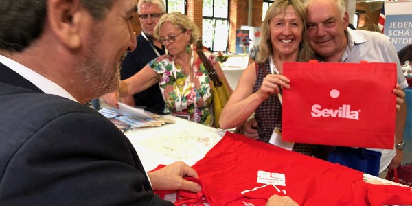El Ayuntamiento promociona  la ciudad ante la mayor red de agencias de viajes de Alemania,  TSS Group, para reforzar el  destino Sevilla en Centroeuropa