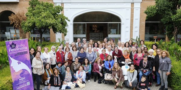El Ayuntamiento propicia una jornada de debate con todas las asociaciones sevillanas de mujeres en el II Encuentro por la Igualdad enmarcado en el Otoño Feminista