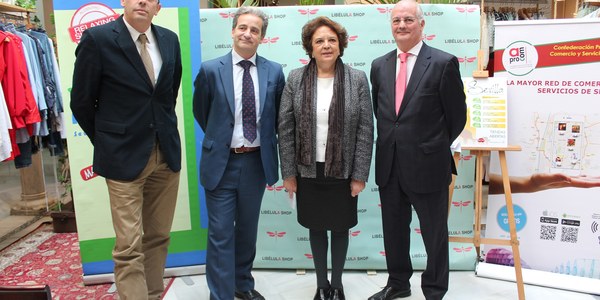 El Ayuntamiento reajusta el calendario de festivos en los comercios incluidos en la Zona de Gran Afluencia Turística para concentrarlos en primavera y aprovechar el aumento de ventas en Semana Santa y Feria de Abril