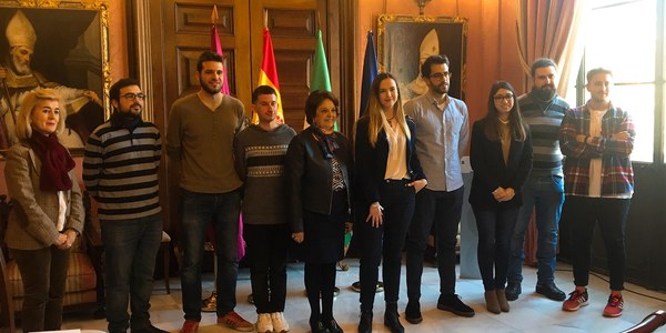 El Ayuntamiento respalda la cita nacional ‘Sevilla, Ciudad  del Diseño’ para conectar al  alumnado de las distintas disciplinas del diseño industrial  con profesionales y empresas