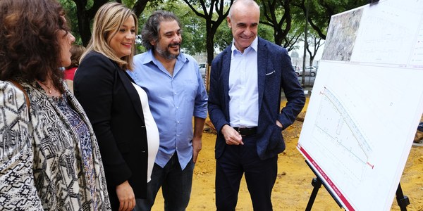 El Ayuntamiento reurbaniza la calle Leñadores de Pino Montano con un proyecto que mejora itinerarios peatonales y alumbrado y garantiza la accesibilidad