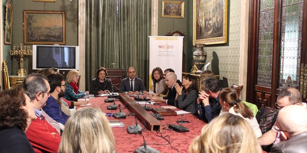 El Ayuntamiento subvenciona 24 proyectos de asociaciones de comerciantes para modernización y difusión del comercio de proximidad y dispondrá de casi un millón de euros en el presupuesto 2018 para el sector