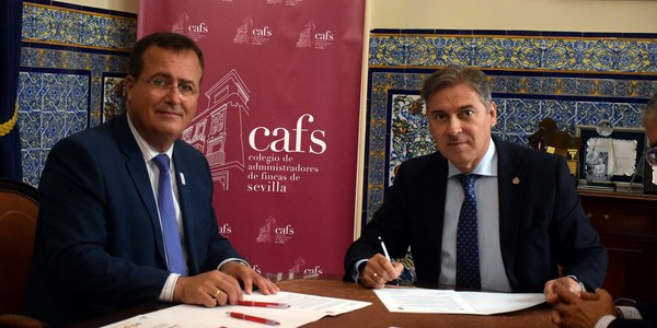 El Ayuntamiento y el Colegio de Administradores de Fincas acuerdan colaborar en temas de interés para las comunidades de propietarios como la convivencia con las viviendas de uso turístico, la movilidad o la seguridad en el hogar