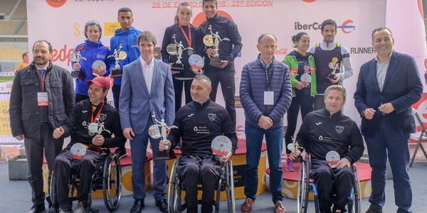 El EDP Medio Maratón de  Sevilla se consolida en el calendario autonómico y  nacional con la participación  récord de 9.000 corredores