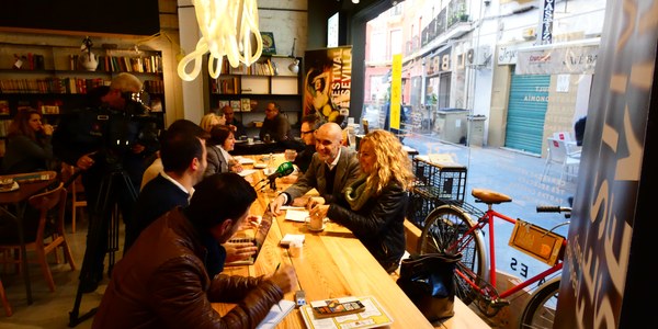 El Festival de Sevilla reúne a más de 75.000 espectadores y se consolida como punto de encuentro del cine europeo gracias al apoyo de público, cineastas y profesionales del sector