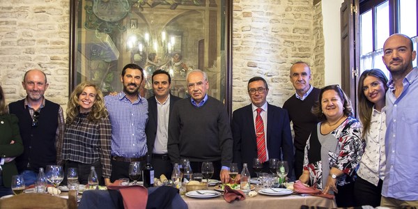 El III Premio de Relatos Cortos Ciudad de Sevilla distinguirá un cuento que agregue valor a la ciudad como destino turístico
