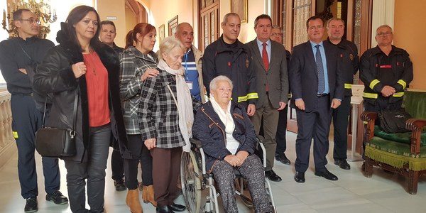 El Pleno aprueba por unanimidad cinco nuevas vías en la ciudad, entre ellas la Plaza Bomberos del Toro y Rivero, fallecidos en el devastador incendio de los Almacenes Vilima hace 50 años