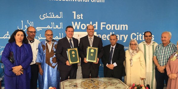 Espadas participa en Chefchaouen, Marruecos, en el I Foro Mundial de Ciudades Intermedias para analizar su papel en los objetivos globales de la ONU como el desarrollo sostenible y la lucha contra el cambio climático