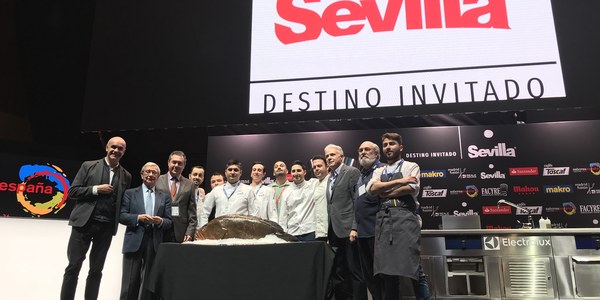 Espadas reivindica la tapa como seña de identidad de la gastronomía sevillana en el congreso Madrid Fusión-Saborea España