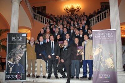 Foto Cabrera enciclopedia costaleros 2.jpg
