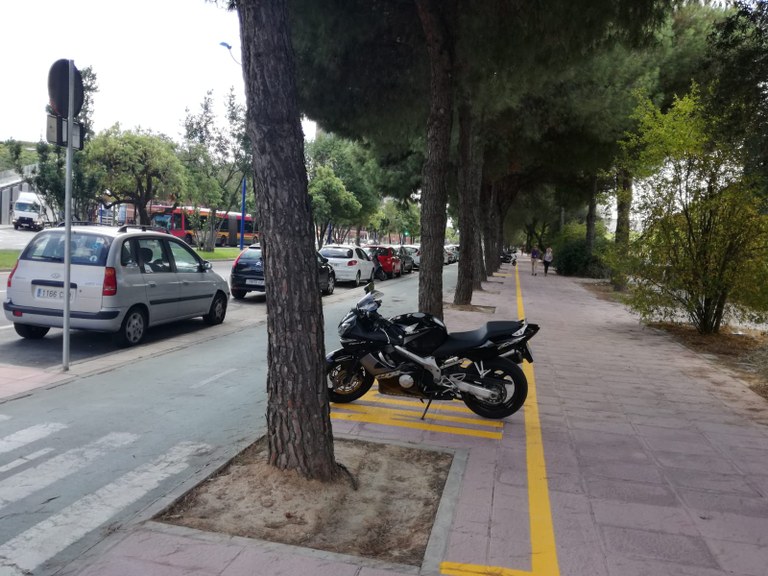 Foto plazas motos Torre Sevilla (2).jpeg