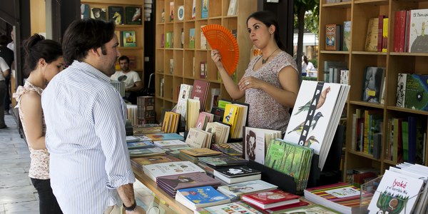 La Feria del Libro de Sevilla 2019 celebrará el V Aniversario de la Primera Vuelta al Mundo con Portugal como país invitado
