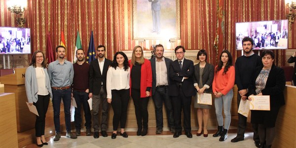 La labor investigadora de diez jóvenes de Sevilla, reconocida con el V Premio Joven a la Cultura Científica