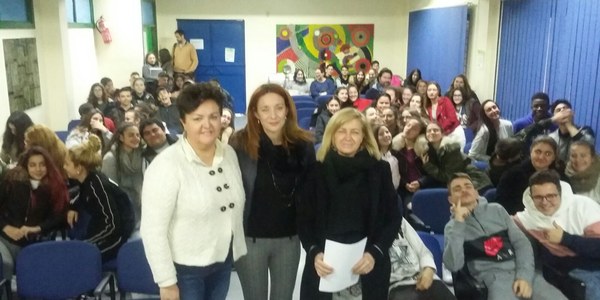 La mayor edición del programa Educar en Igualdad que el Ayuntamiento ha llevado a cabo hasta ahora arranca en el IES Azahar del Distrito Macarena
