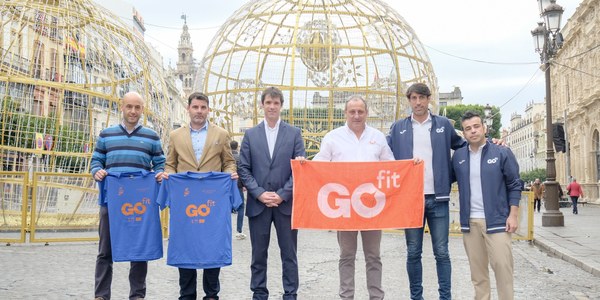 Más de 1.500 corredores participan en la San Silvestre Go-Git, que saldrá de la Plaza de España a las 09:45