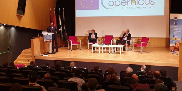Más de 2.000 ciudadanos han participado en las actividades del Foro del Espacio de la Ciudad de Sevilla por la Semana Mundial del Espacio