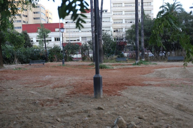 Obras en la zona de esparcimiento canino.JPG