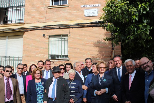 Rotulación calle Paco Gandía.JPG