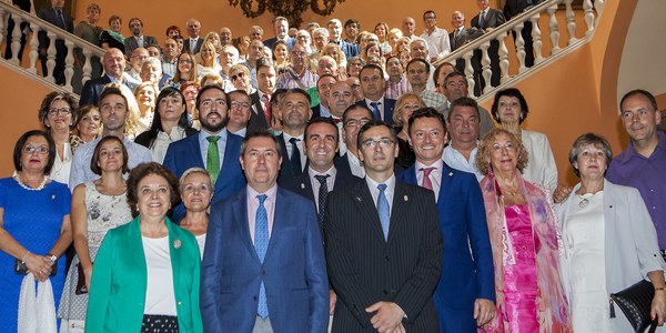 Sevilla y Laredo firman su acuerdo de hermanamiento con vocación de cooperación mutua