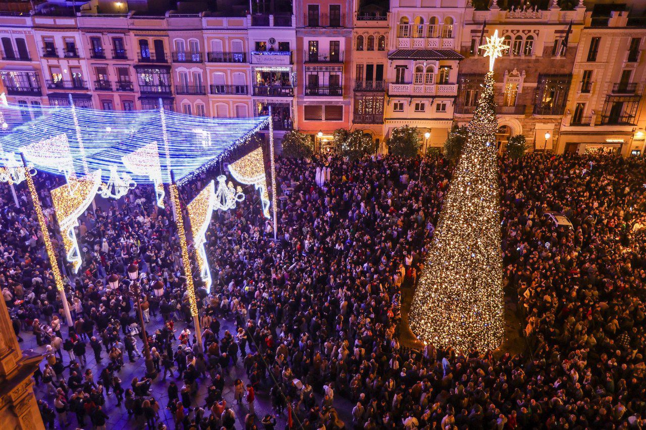 https://www.sevilla.org/navidad-2024/luces-navidad/%40%40download/image/WhatsApp%20Image%202024-11-25%20at%2014.27.01.jpeg