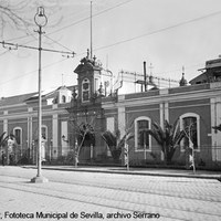 Fundición de Artillería en la avenida Eduardo Dato. 1930 ca. ©ICAS-SAHP, Fototeca Municipal de Sevilla, archivo Serrano