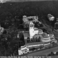 10. Vista aérea de los antiguos Jardines del Seminario de San Telmo con el Pabellón de Sevilla y los pabellones de Perú, Chile, Uruguay y Estados Unidos. 1929 ©ICAS-SAHP, Fototeca Municipal de Sevilla, fondo Sánchez del Pando