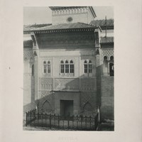6- Sevilla. Real Alcázar. Portada del Palacio de Pedro I en el Patio de la Montería.1892 ©ICAS-SAHP, Biblioteca del SAHP