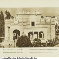 Primer plano del Pabellón Real, hoy futura sede del Museo de Aníbal González y la Exposición Iberoamericana de 1929 ©ICAS-SAHP, Fototeca Municipal de Sevilla. Álbum Dücker