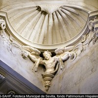 21 Bóveda de la escalera renacentista que da acceso al piso alto del Ayuntamiento. Detalle de una pechina - Ver pág. 86 y 87 Tomo I